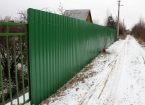 Забор из профнастила — фото 16
